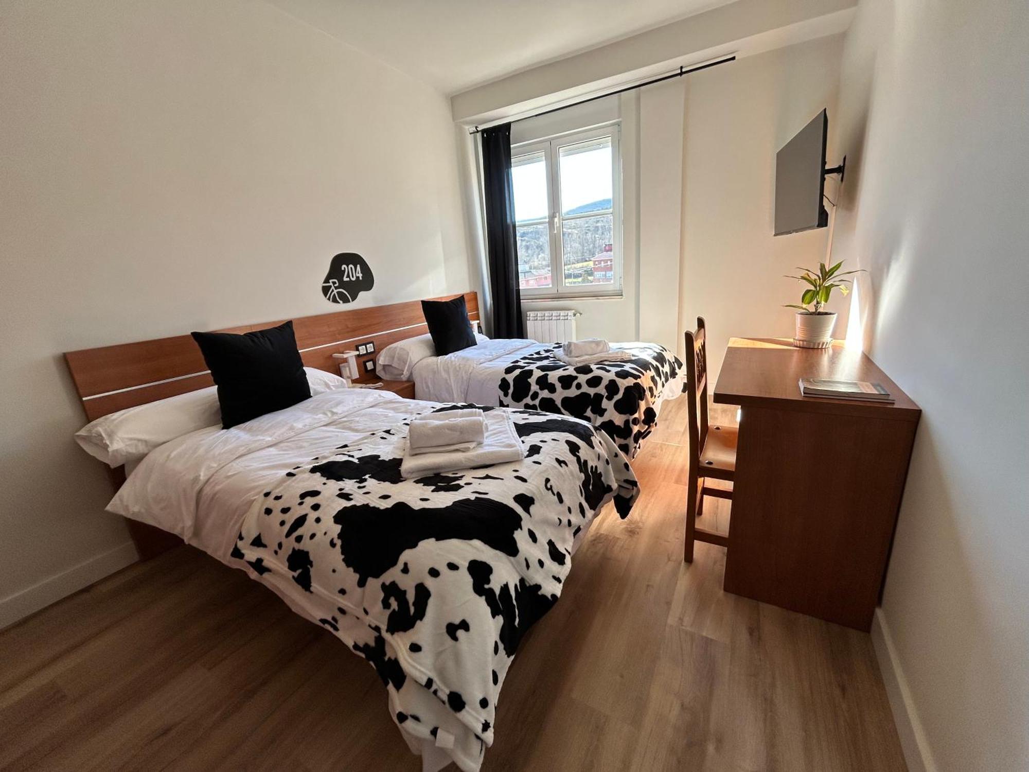 Bicis & Vacas Hotell La Pola de Gordon Eksteriør bilde