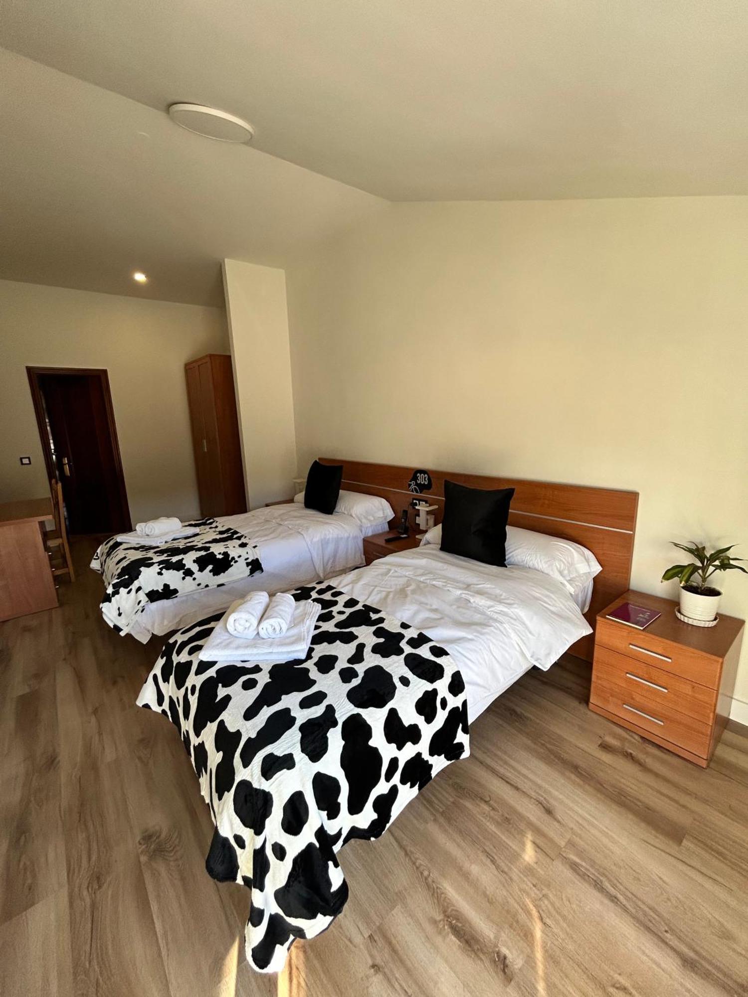 Bicis & Vacas Hotell La Pola de Gordon Eksteriør bilde