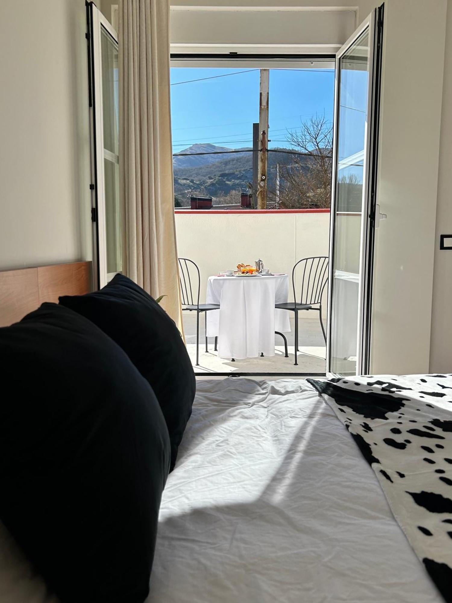 Bicis & Vacas Hotell La Pola de Gordon Eksteriør bilde